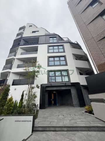 建物外観　リライフ下北沢店