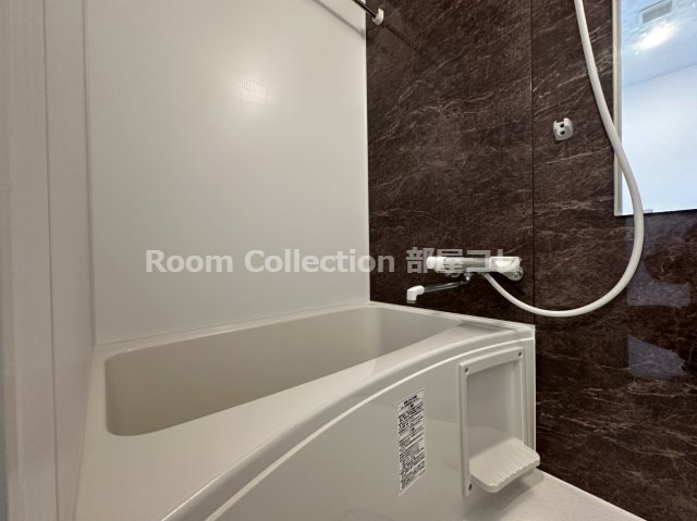 バス・シャワールーム　※同物件他部屋写真 反転、色違いの場合有 現況優先