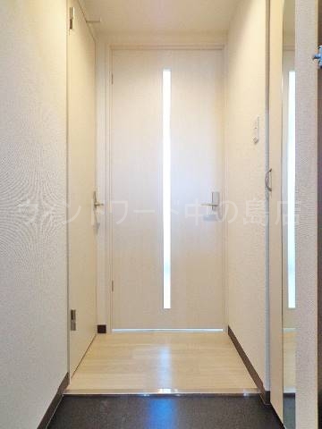 玄関　詳細は、ウィンドワード中の島店までご相談下さい。