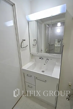 洗面設備　独立洗面台