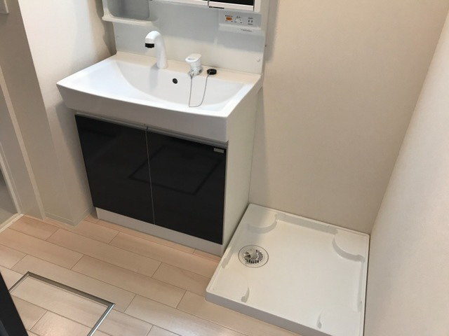 洗面設備　モデル画像