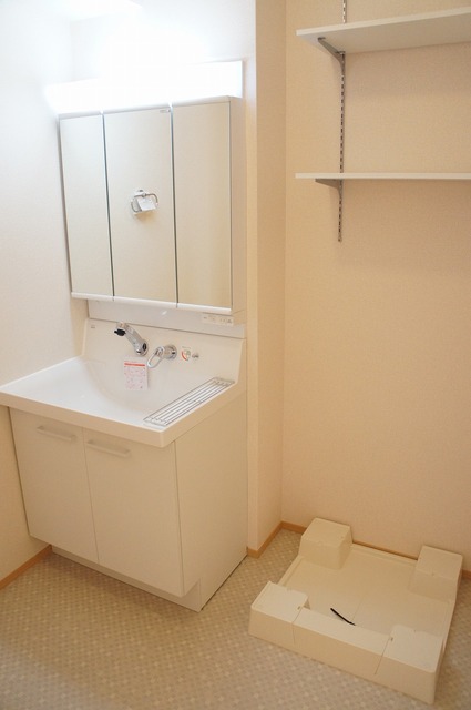 洗面設備　シャンドレ付♪