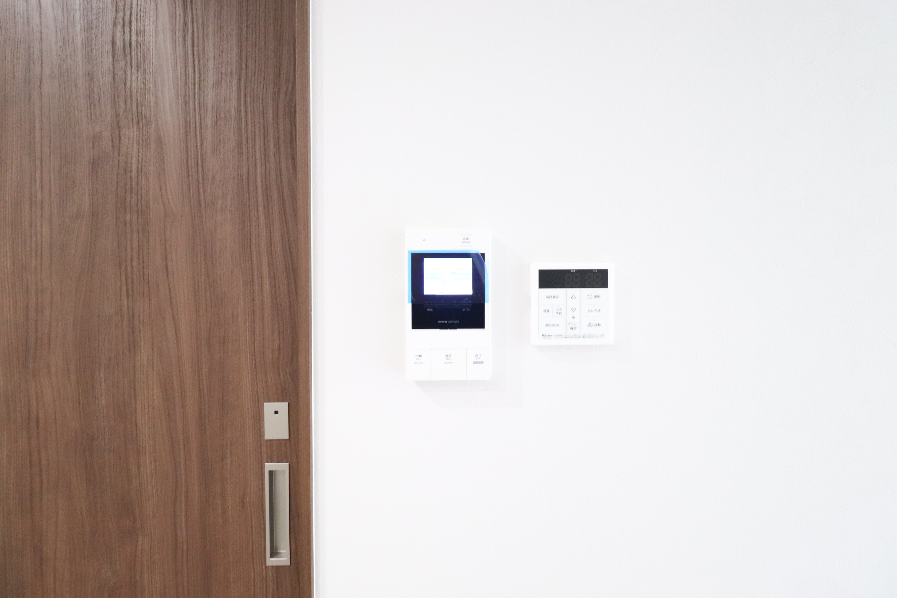 セキュリティ　安心のTVモニター付きのインターホン♪