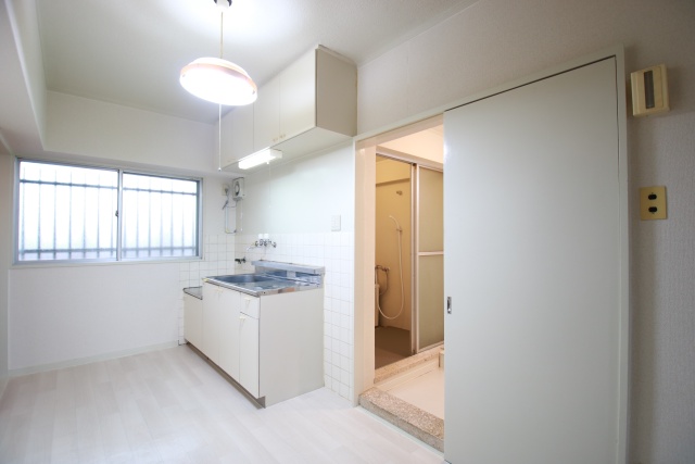 居室・リビング　※別室の参考写真の為、現況優先です。