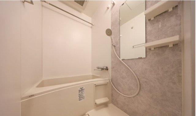 バス・シャワールーム　※参考写真です。現状優先となります。