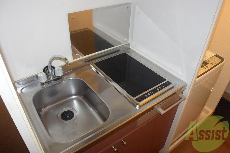 キッチン　ラジエントヒーターで安心♪