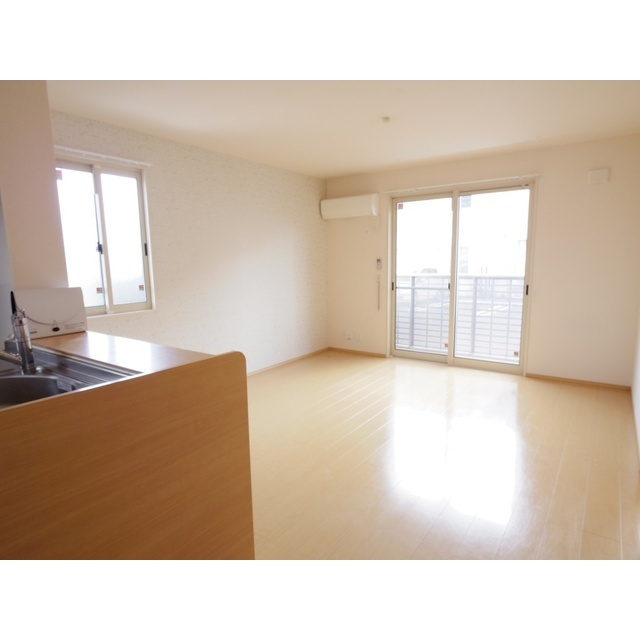 居室・リビング　ＬＤＫ１３．５帖