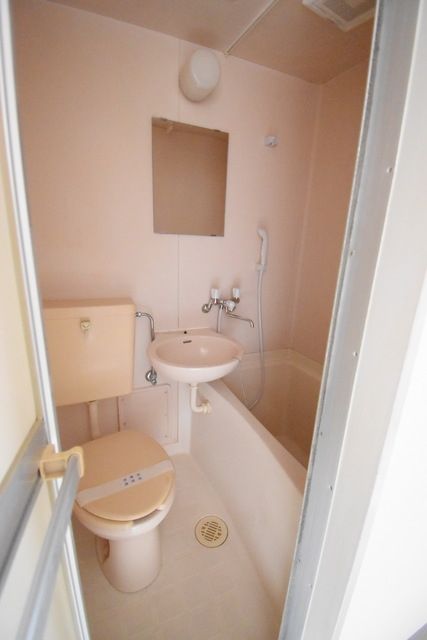 バス・シャワールーム　★バスルーム★