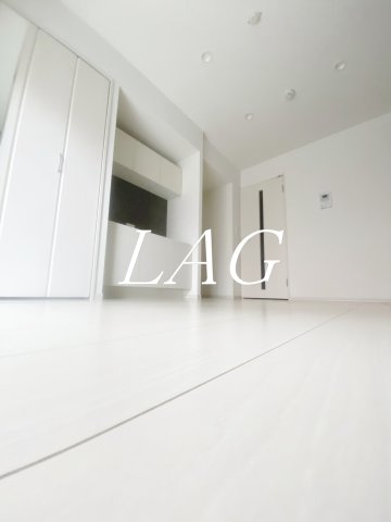 居室・リビング　洋室のお部屋です。（同仕様です。）