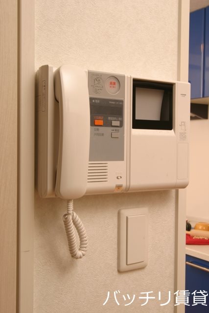 セキュリティ　画像は別号室タイプの為、現状を優先致します。