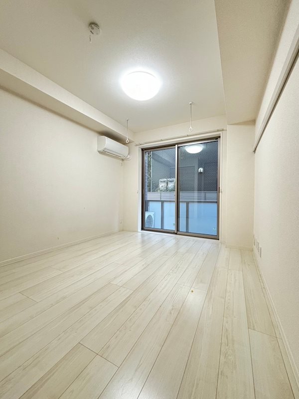 居室・リビング　日当たり抜群のお部屋です