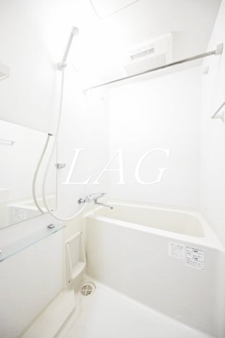 バス・シャワールーム　お風呂です。