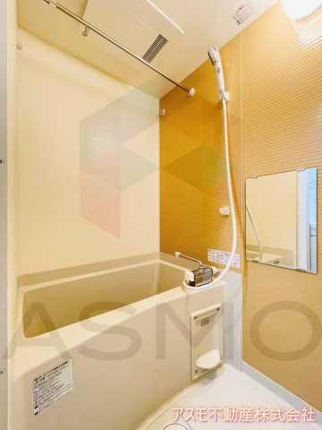 バス・シャワールーム　同マンション別部屋参考写真