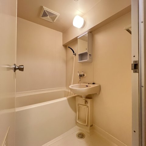 バス・シャワールーム　同仕様タイプです