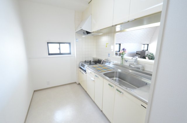 キッチン　人気の対面式キッチン♪