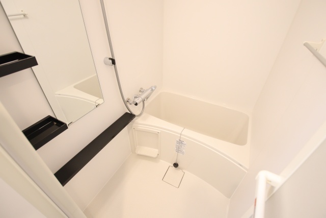 バス・シャワールーム　※別室の参考写真の為、現況優先です。