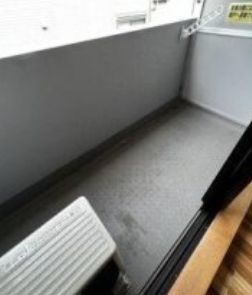 バルコニー　開放的で明るい空間を演出してくれるバルコニーです