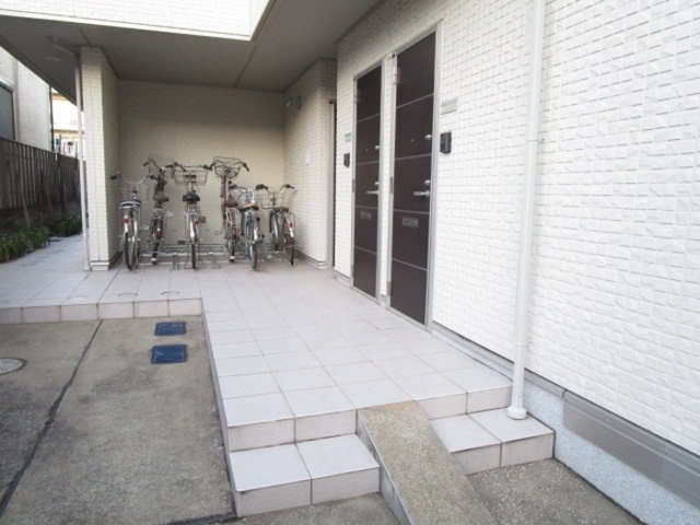 エントランス　エントランス