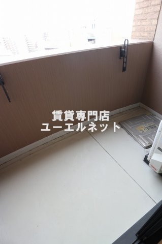 バルコニー　バルコニー付きで採光＆風通し良好！