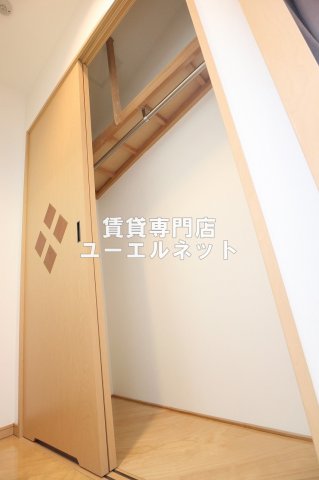 収納　クローゼット付きでお部屋もスッキリ♪