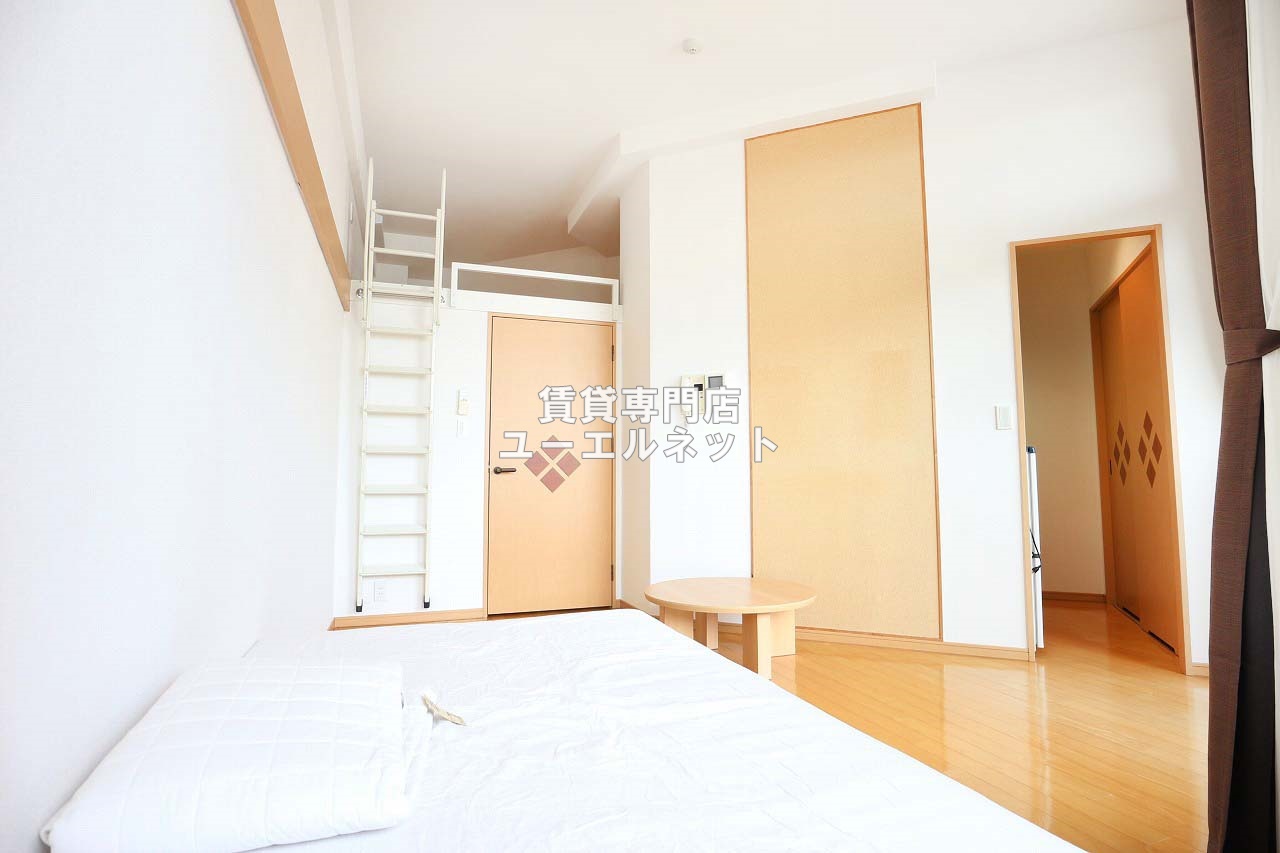 その他部屋・スペース　明るく開放感のある居室で、自分だけのくつろぎ空間を。