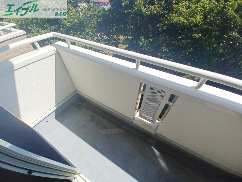 バルコニー　同タイプの画像です