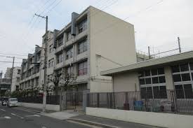 中学校　大阪市立喜連中学校（中学校）まで1324m