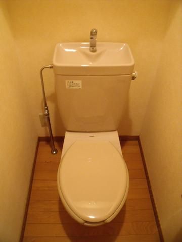 トイレ　トイレ