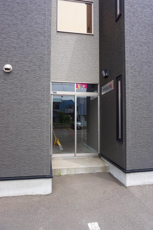 エントランス　エントランス