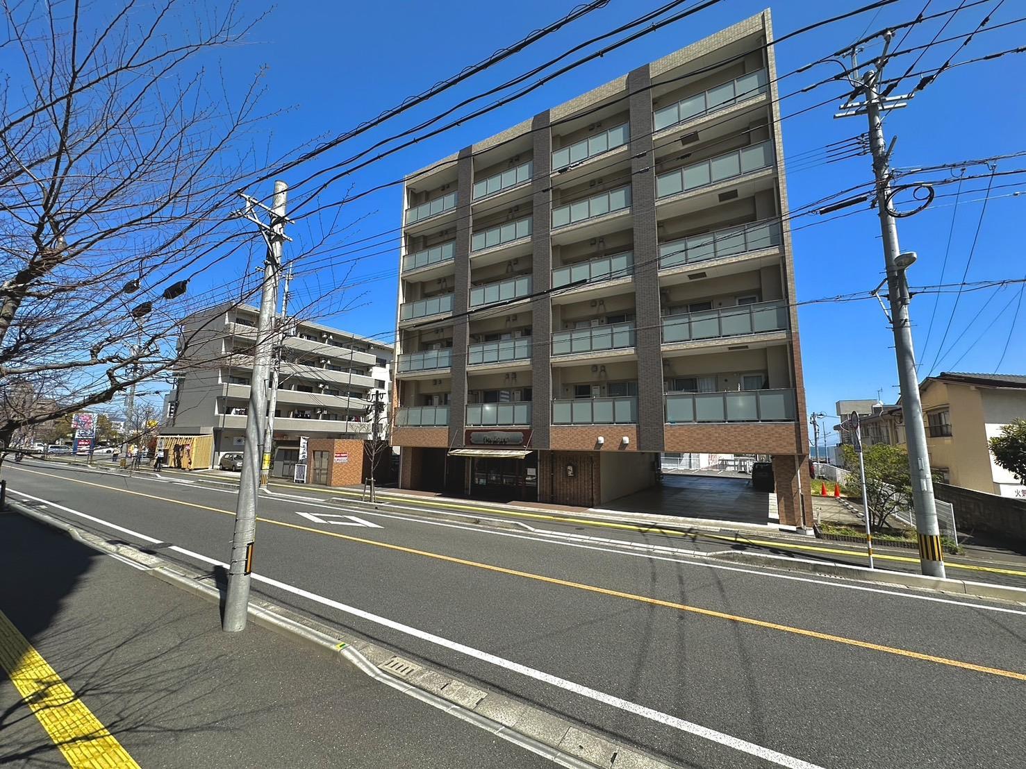 建物外観　高級感がありますね♪