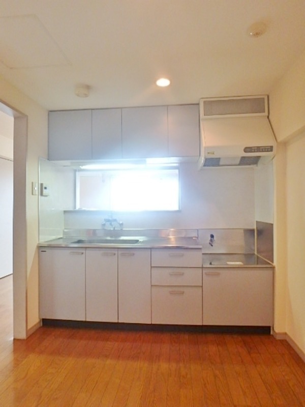 キッチン　図面と現状に相違がある場合には現状を優先