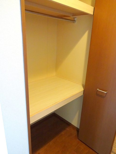 収納　★奥行きあるクローゼット★