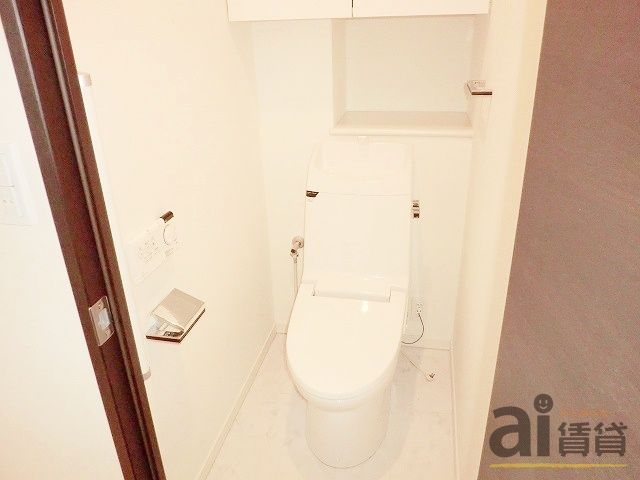 トイレ　※同仕様写真