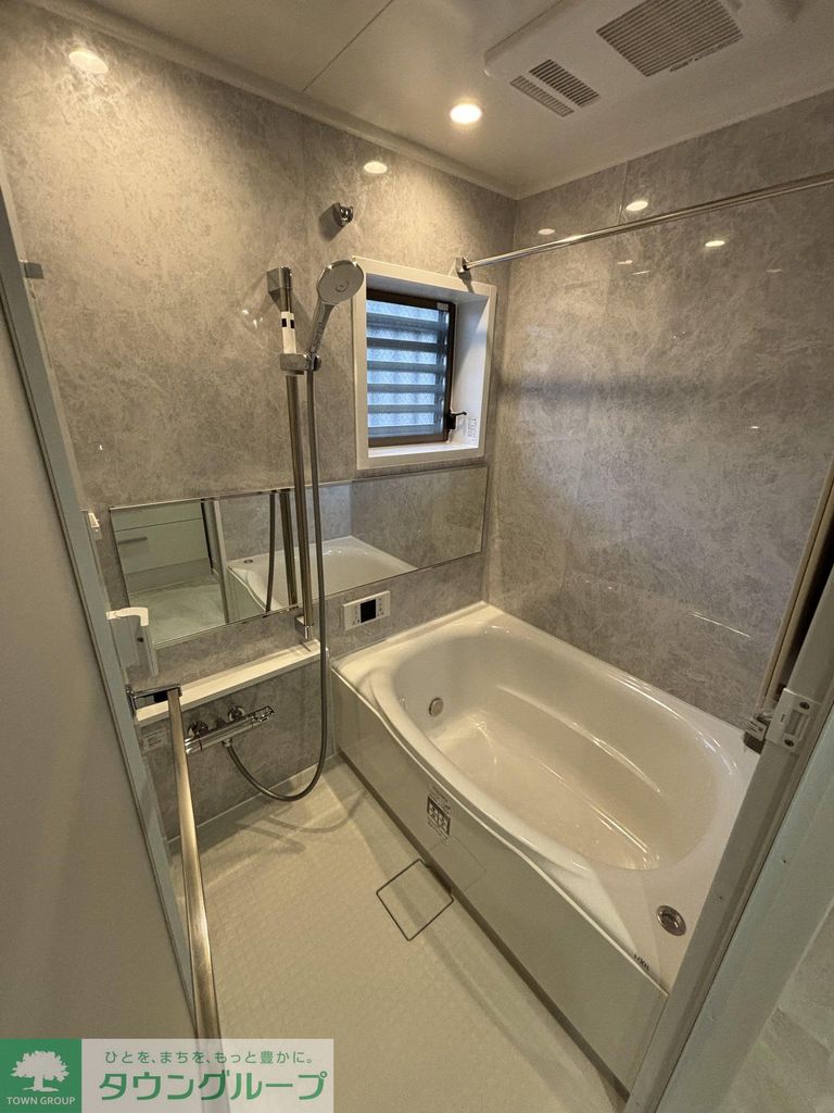 バス・シャワールーム　バス