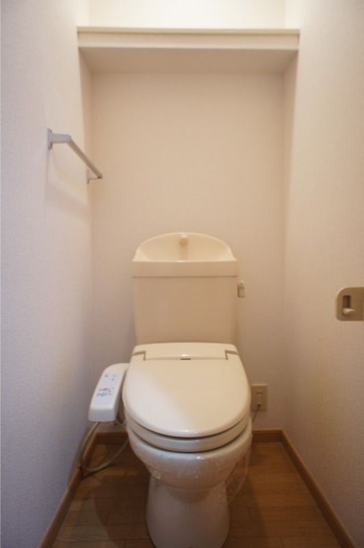 トイレ　図面と現状に相違がある場合には現状を優先