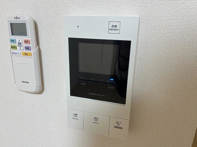 セキュリティ　カメラ付インターホン