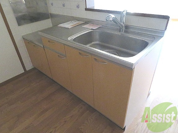 キッチン　キッチンはコチラです。カウンターキッチンになります。