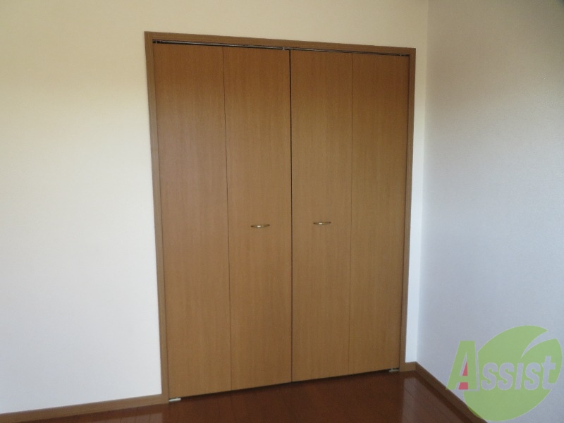 収納　収納箇所はクローゼットです。荷物等はコチラにどうぞ。