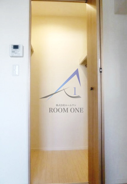 収納　ウォークインクローゼットです。