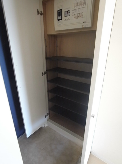 玄関　シャローム南小岩