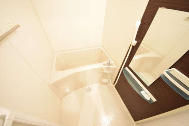 バス・シャワールーム　～さっぱりしましょう～