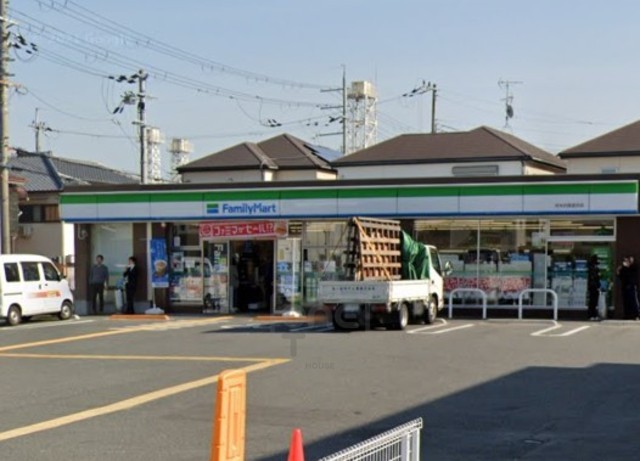 コンビニ　ファミリーマート　茨木沢良宜浜（コンビニ）まで664m