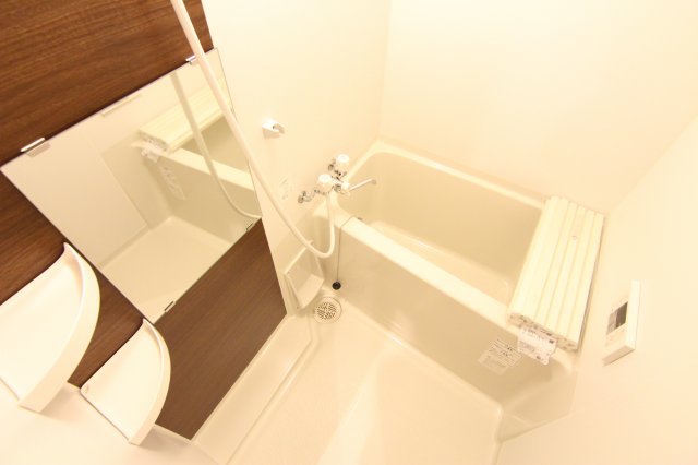 バス・シャワールーム　他のお部屋の参考写真となります。