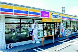 コンビニ　ミニストップ 綾南町店（コンビニ）まで597m