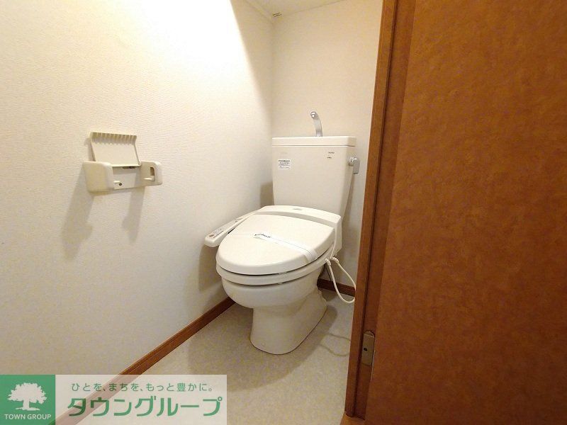 トイレ　温水便座付き