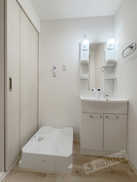 洗面設備　洗面脱衣所付き！独立洗面台が便利です♪♪