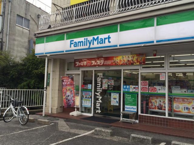 コンビニ　ファミリーマート西海川口店（コンビニ）まで690m