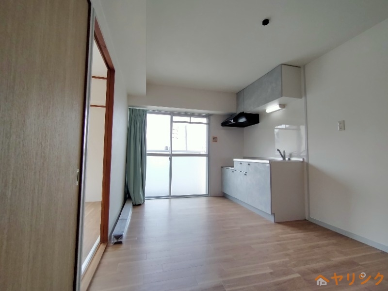 居室・リビング　リビング