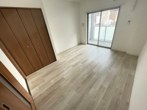 居室・リビング　※別部屋の写真です