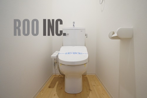 トイレ　写真は反転のお部屋です